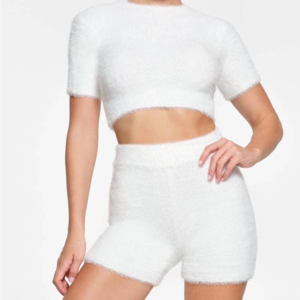 SKIMS White Fuzzy Pajama Set